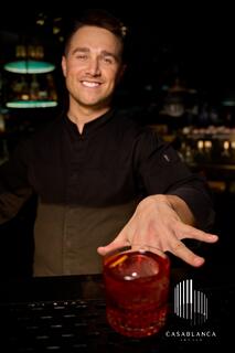 ribbon-night-2025-vanoce-casablanca-sky-bar-lounge-praha (18)